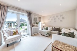 Images for Gratton Chase, Dunsfold, GU8