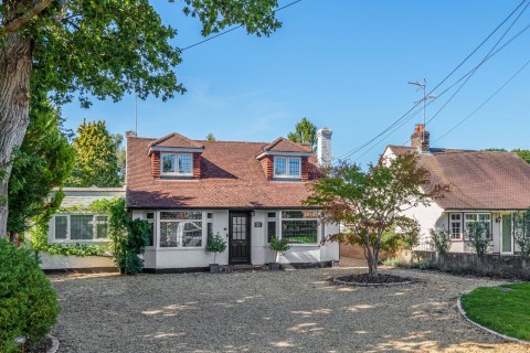Click the photo for more details of Rowly Drive, Cranleigh, GU6