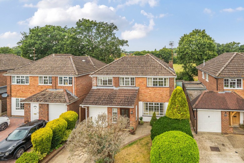Click the photo for more details of Durnsford Way, Cranleigh, GU6