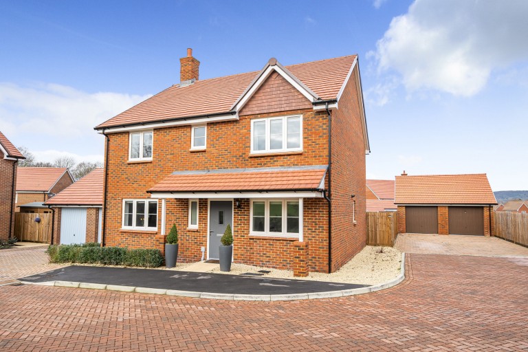 Images for Hunter Way, Cranleigh, GU6