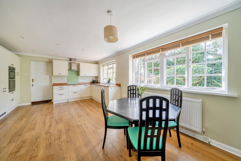 Images for Wanborough Lane, Cranleigh, Surrey