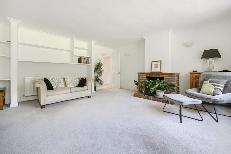 Images for Wanborough Lane, Cranleigh, Surrey