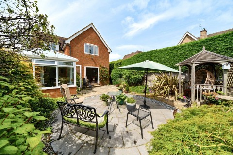 Click the photo for more details of Dewlands Lane, Cranleigh, GU6