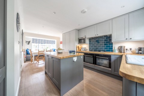 Click the photo for more details of Napper Place, Cranleigh, GU6