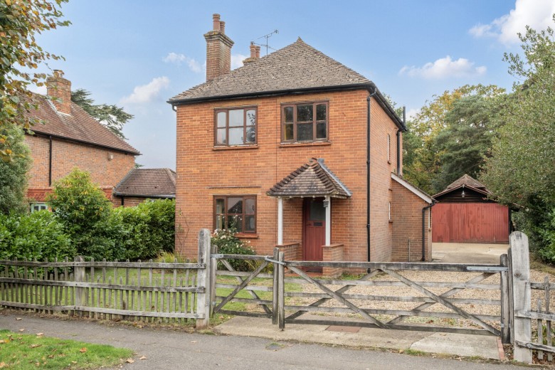 Click the photo for more details of St Nicholas Avenue, Cranleigh, Surrey