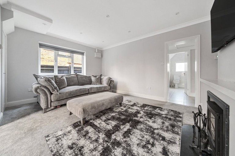 Images for Horsham Road, Ellens Green, RH12