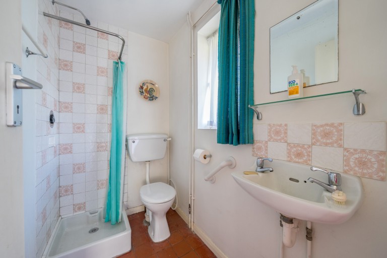 Images for Stonards Brow, Shamley Green, Surrey