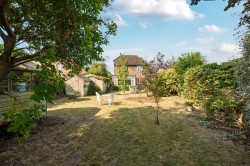 Images for Stonards Brow, Shamley Green, Surrey