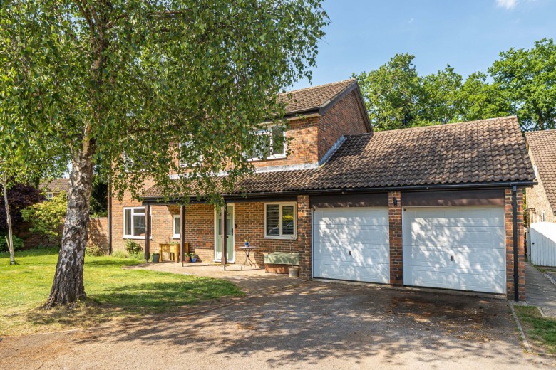 Click the photo for more details of Nightingales, Cranleigh, Surrey, GU6