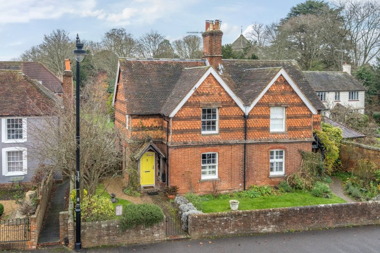Click the photo for more details of High Street, Cranleigh, GU6