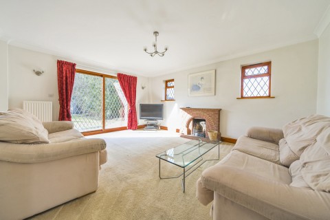 Click the photo for more details of Fettes Road, Cranleigh, GU6