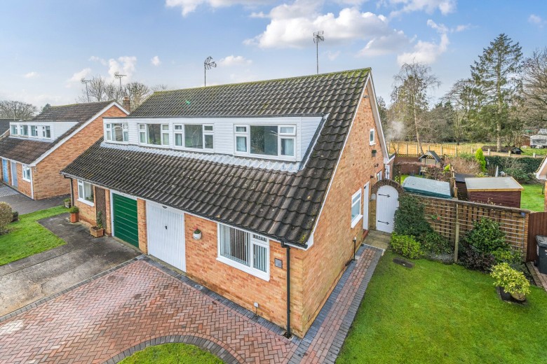 Click the photo for more details of Summerlands, Cranleigh, GU6