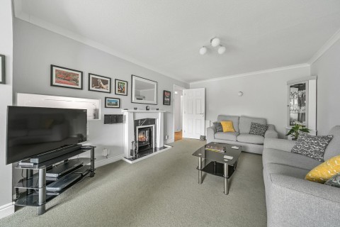 Click the photo for more details of Summerlands, Cranleigh, GU6