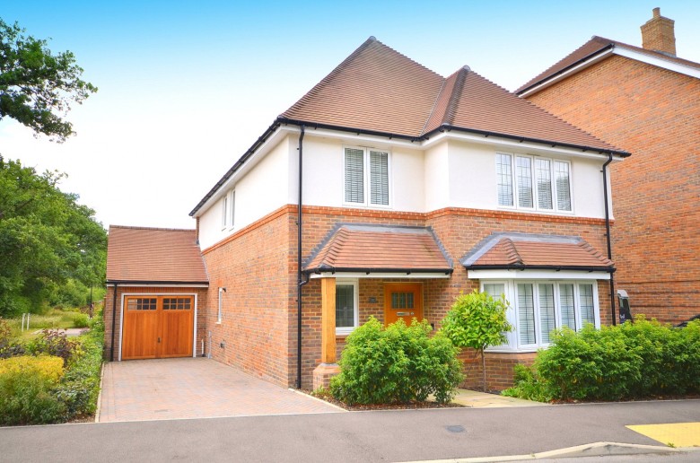 Click the photo for more details of Lorimer Avenue, Cranleigh, Surrey