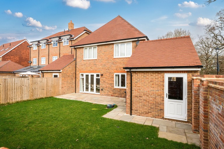 Images for Lorimer Avenue, Cranleigh, Surrey