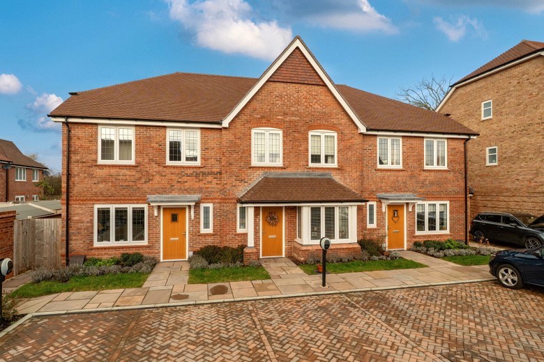 Click the photo for more details of Lorimer Avenue, Cranleigh, Surrey