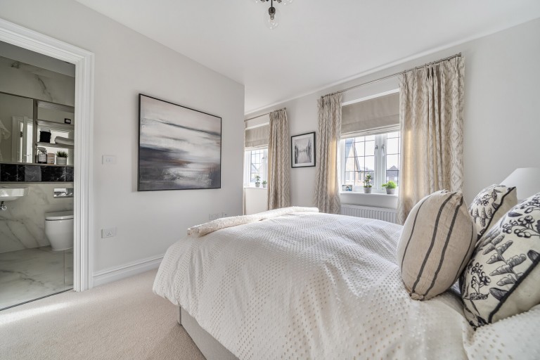 Images for Lorimer Avenue, Cranleigh, Surrey