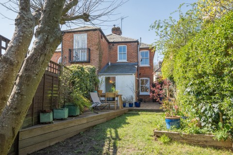 Click the photo for more details of Farncombe Street, Farncombe, GU7