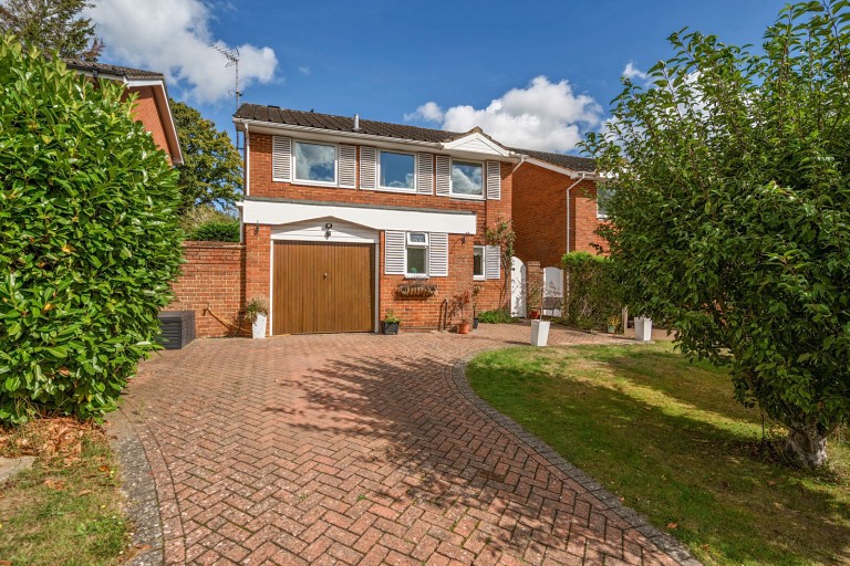 Images for Summerlands, Cranleigh, Surrey