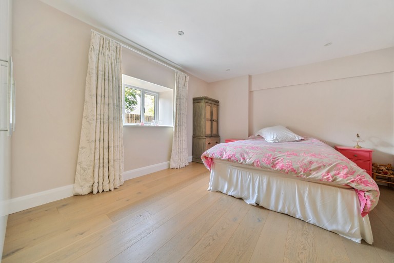 Images for Standon Lane, Ockley, Surrey