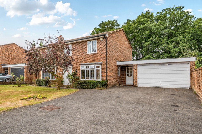 Images for Cromwell Place, Cranleigh, Surrey