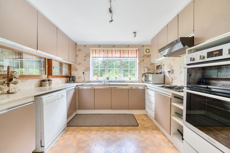Images for Cromwell Place, Cranleigh, Surrey