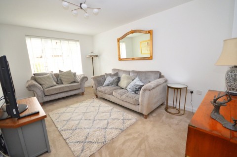 Click the photo for more details of Fallow Close, Ewhurst, Surrey