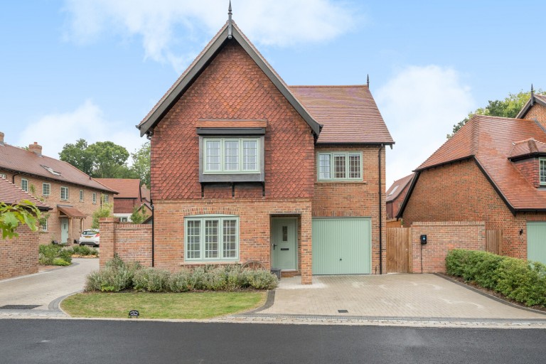 Images for Fallow Close, Ewhurst, Surrey