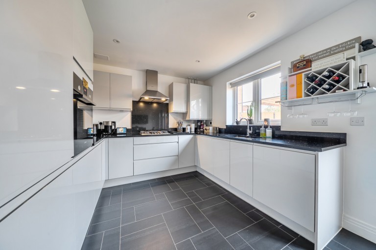 Images for Bramley Vale, Cranleigh, Surrey