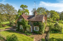Images for Wykehurst Lane, Ewhurst, Surrey