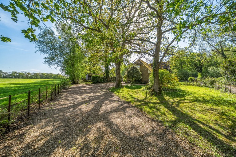 Images for Wykehurst Lane, Ewhurst, Surrey