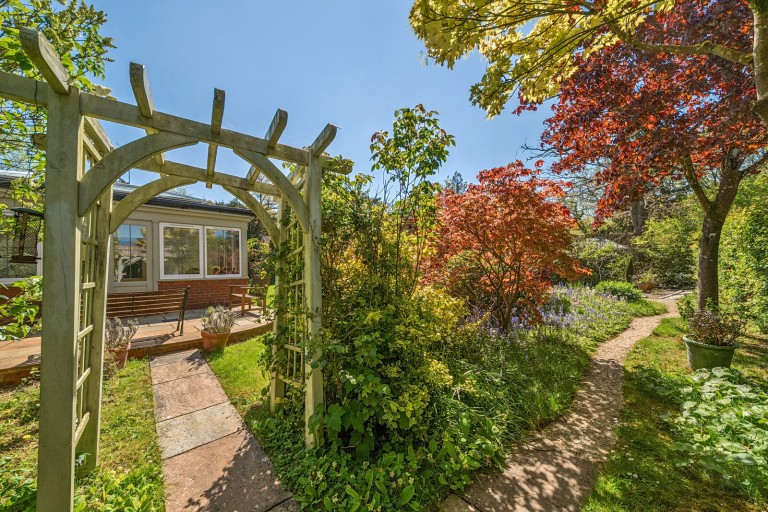 Images for Wildwood Close, Cranleigh, Surrey