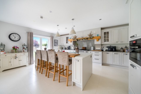Click the photo for more details of Bracken Lane, Cranleigh, Surrey