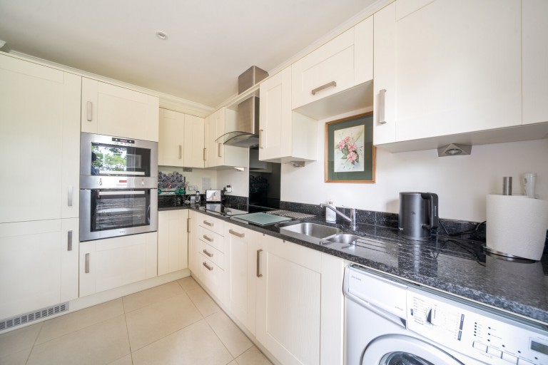 Images for Hesketh Close, Cranleigh, Surrey