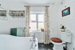 Images for Wrecclesham, Farnham, Surrey