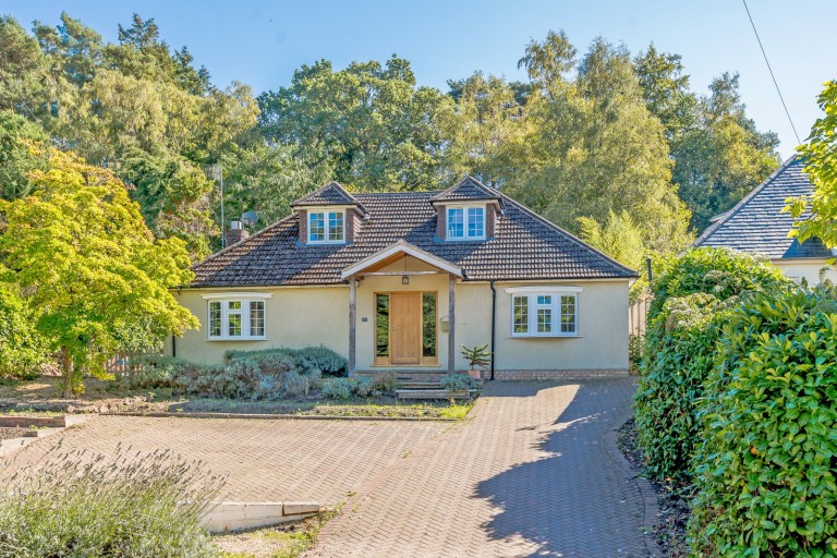 Images for Upper Bourne Lane, Wrecclesham, Farnham, GU10