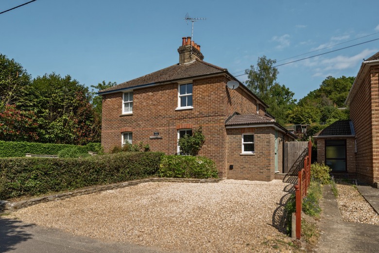 Click the photo for more details of Middle Bourne Lane, Lower Bourne, Farnham, GU10