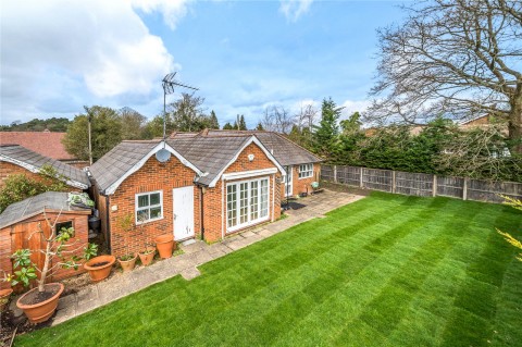 Click the photo for more details of School Lane, Lower Bourne, Farnham, GU10