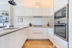 Images for Ewshot, Farnham, Surrey