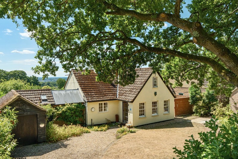 Click the photo for more details of Upper Old Park Lane, Farnham, Surrey