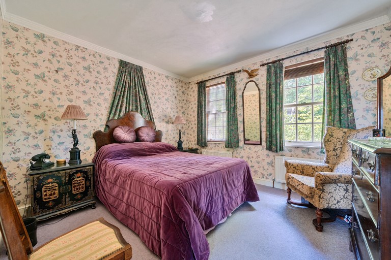 Images for Upper Old Park Lane, Farnham, Surrey