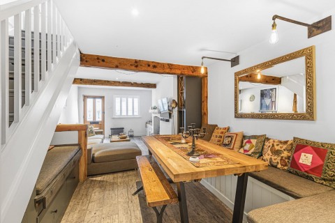 Click the photo for more details of Red Lion Lane, Farnham, GU9