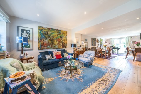 Click the photo for more details of Halfway Cottages, Bucks Horn Oak, Farnham, GU10