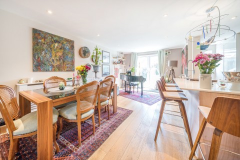 Click the photo for more details of Halfway Cottages, Bucks Horn Oak, Farnham, GU10