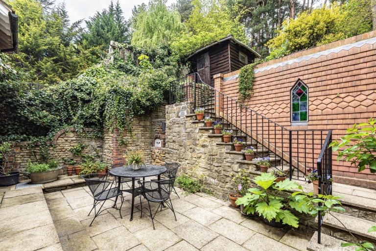 Images for Wayside Cottages, Farnham Road, Churt, GU10