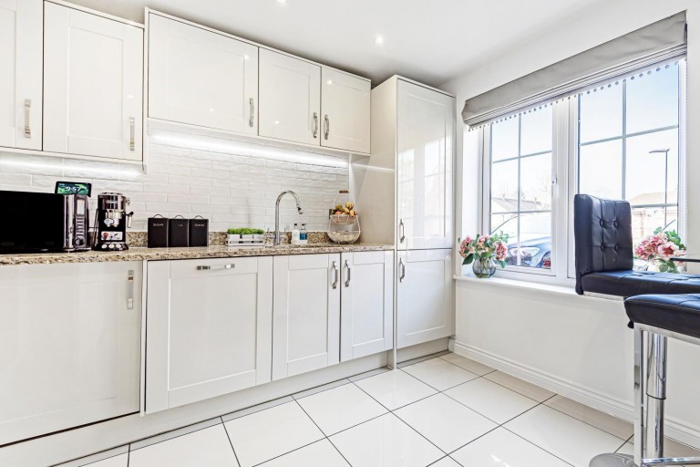 Images for Montague Mews, Farnham, GU9