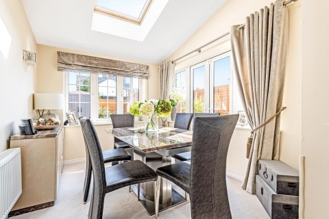Click the photo for more details of Montague Mews, Farnham, GU9