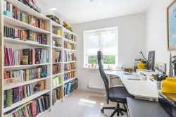 Images for Stable Close, Wrecclesham, Farnham, GU10