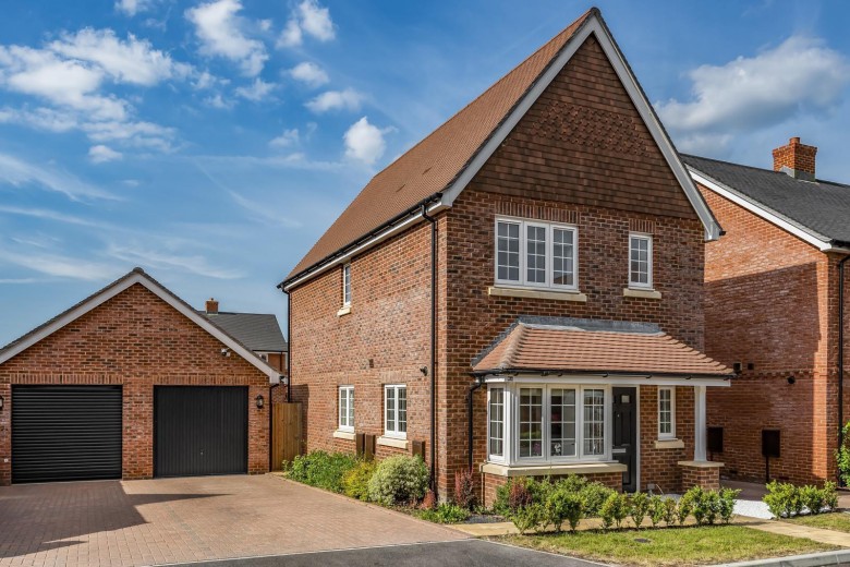 Click the photo for more details of Skylark Place, Badshot Lea, Farnham, GU9