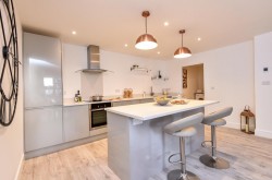 Images for East Street, Farnham, GU9